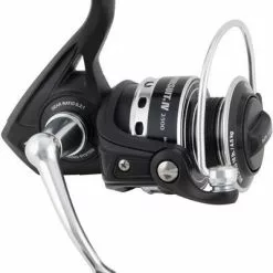 PENN PURSUIT IV 2500 SPIN REEL