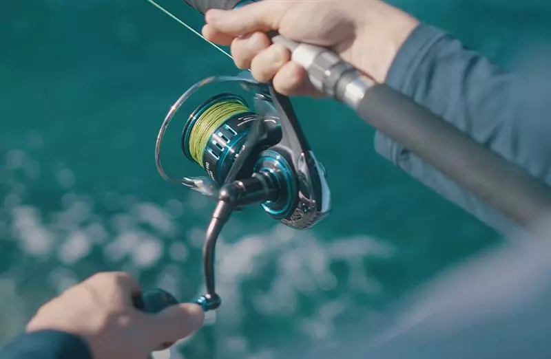 DAIWA SALTIST MQ 20000 SPIN REEL - Image 3